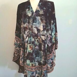 Feathers Tolani Open Top Wrap Kimono Shawl Purple Velvet Burnout Floral One Size